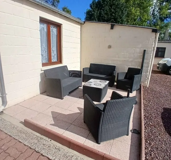 Photo 2