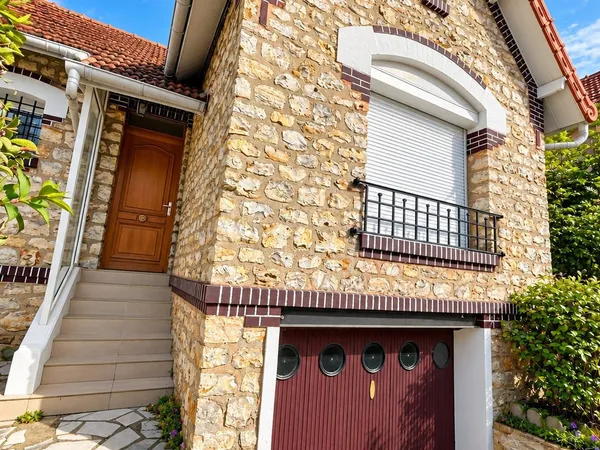 MAISON RENOVEE