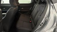 Dacia Duster 1.6 hybrid 140ch Journey — photo 13