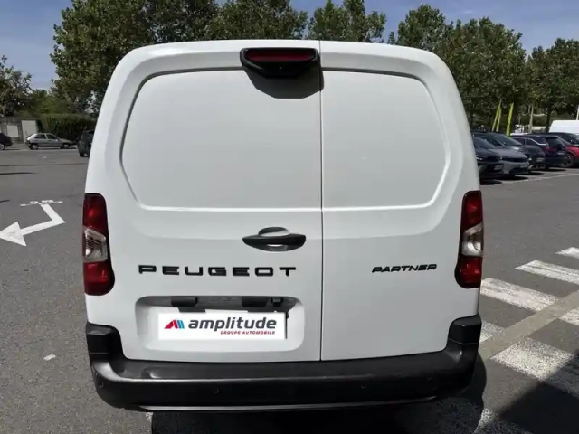 Peugeot Partner xl 950kg bluehdi 100ch s&amp;s — photo 6