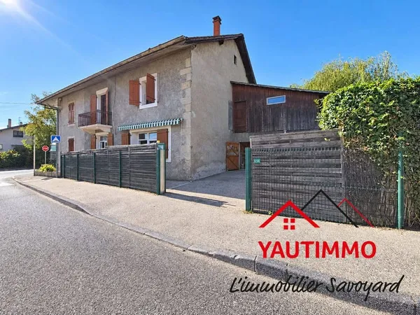 Maison 6 pièces 264 m²