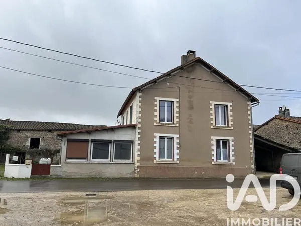 Vente Maison de village 7 pièces