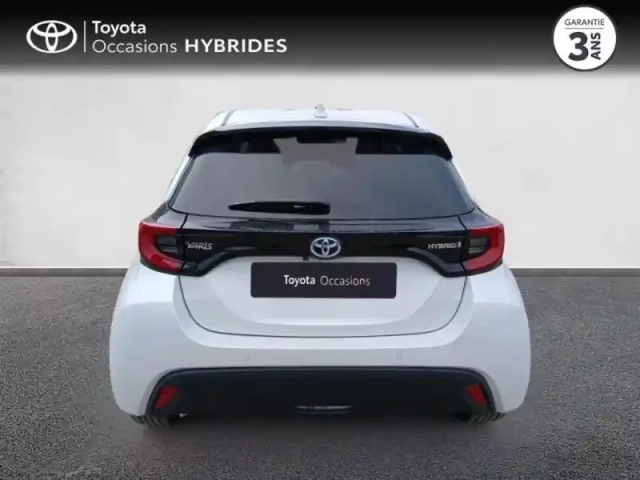 Toyota Yaris 116h design 5p my22 — photo 19