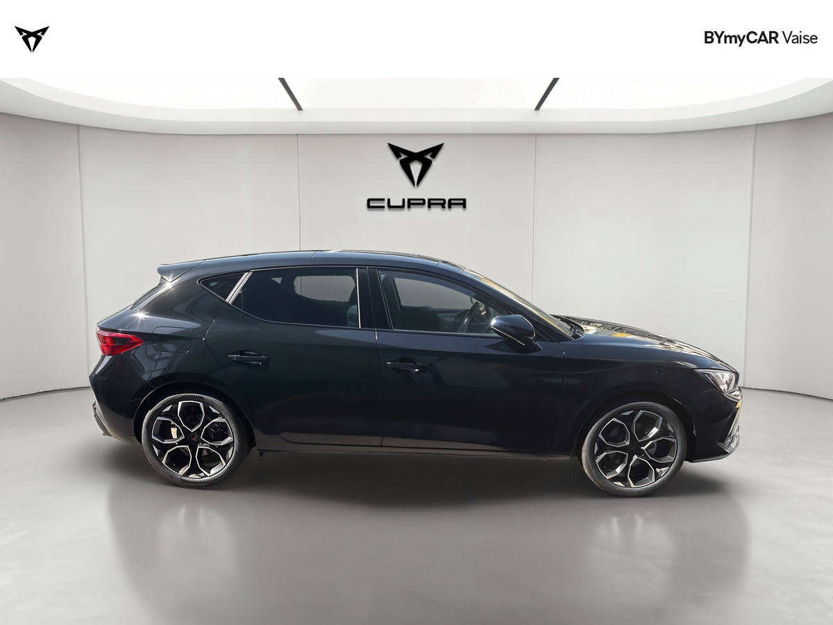 Cupra Leon 1.5 eTSI Hybrid 150 ch DSG7 — photo 6