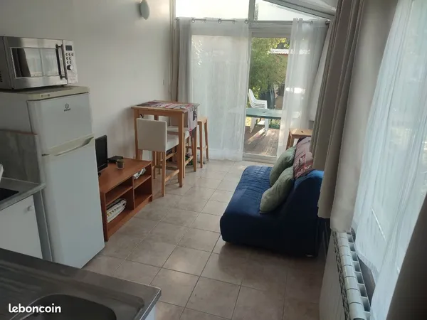 Location studio meublé étudiant