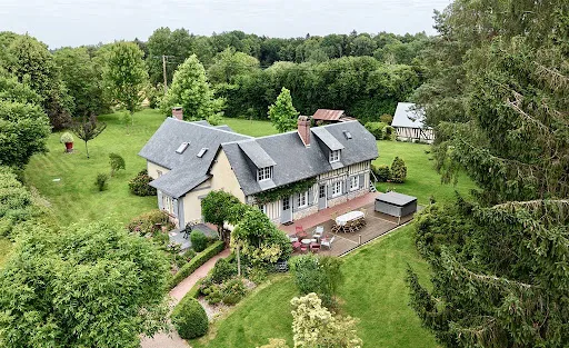 Maison 8 pièces 170 m²