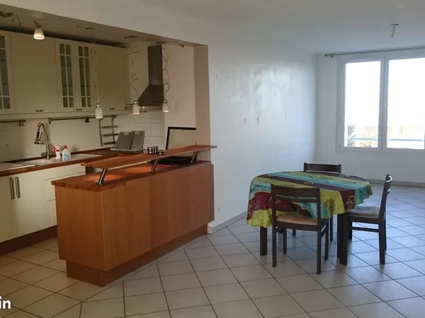 T3 de 69m2 avec balcon et vue
