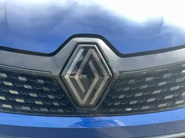 Renault Clio tce 90 ch gsr2 — photo 11