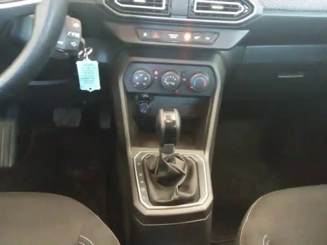 Dacia Sandero tce 90 cvt — photo 11