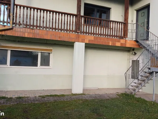 Box de stockage sécurisé 40m2