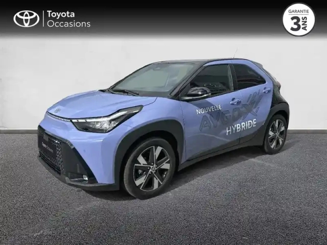 Toyota Aygo X 116h graphic