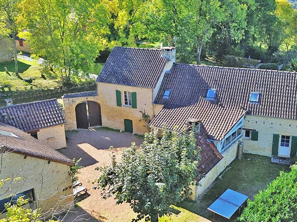 Maison Coly Saint Amand 6 pièce(s) 140 m2