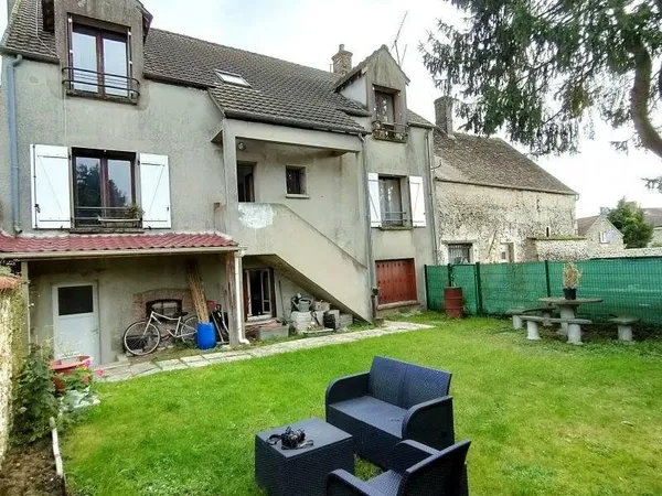 Immeuble de rapport 11 pièce(s) 254 m2