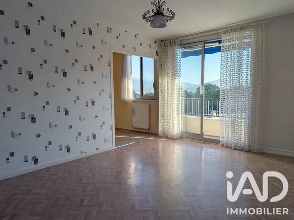 Appartement 4 pièces 75 m²