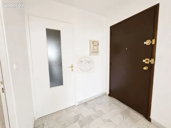 Appartement T4 lumineux avec terrasses - Borgo