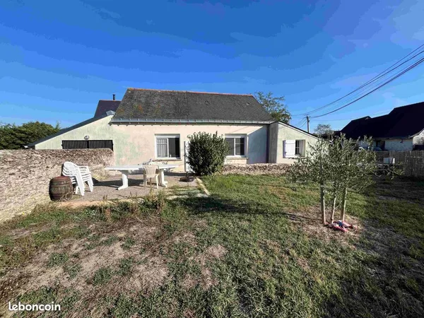 Maison de campagne 55m² à 20 kms (22mn) du centre d'Angers , commune de Saint Georges Sur Loire