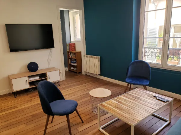 Propose chambre en colocation dans maison de ville