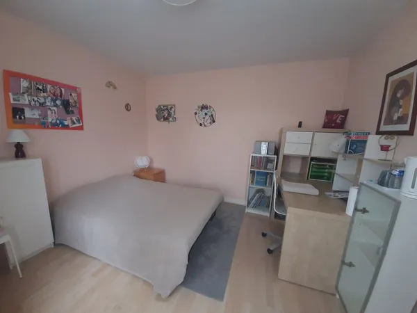 Chambre de 11m2 à louer sur Évreux