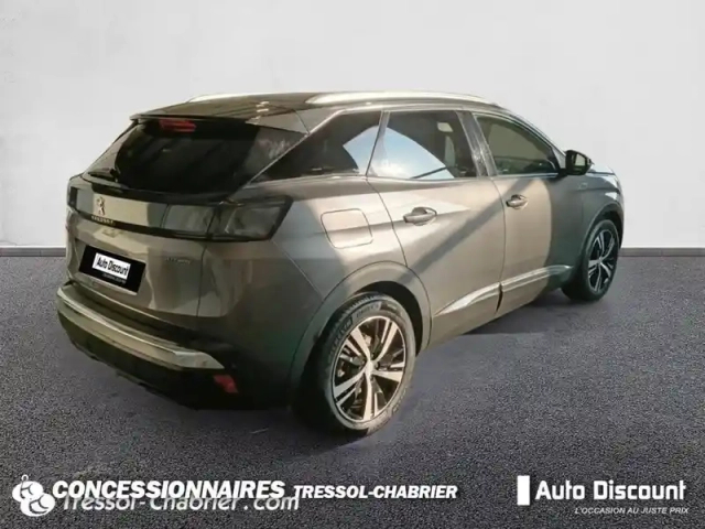 Peugeot 3008 hybrid 225 e-eat8 gt — photo 1