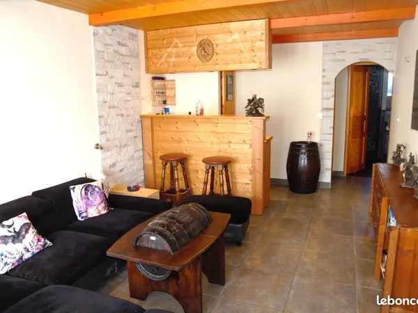 Maison 7 pièces 135 m²
