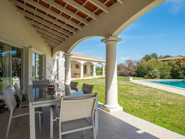 Villa Contemporaine De Plain Pied