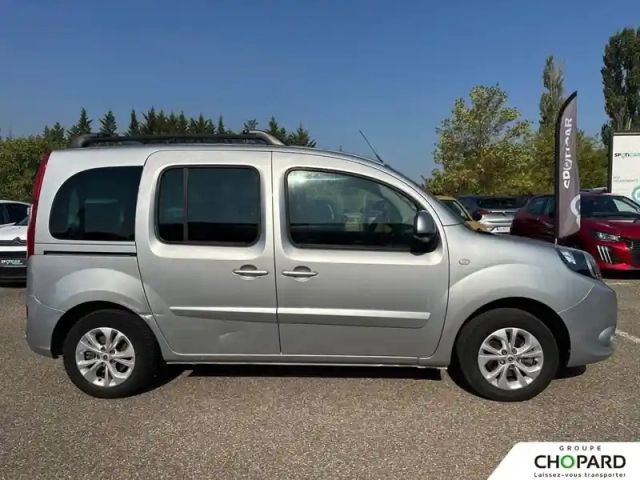 Renault Kangoo blue dci 115 — photo 32