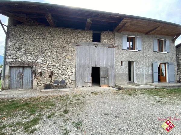 Maison 5 pièces 154 m²