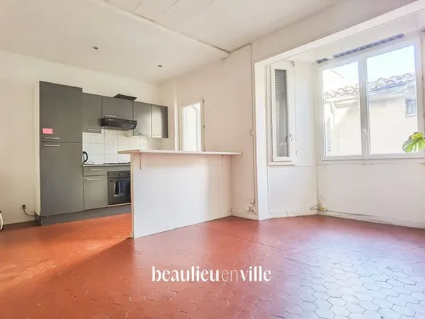 Studio 1 pièce 35 m²