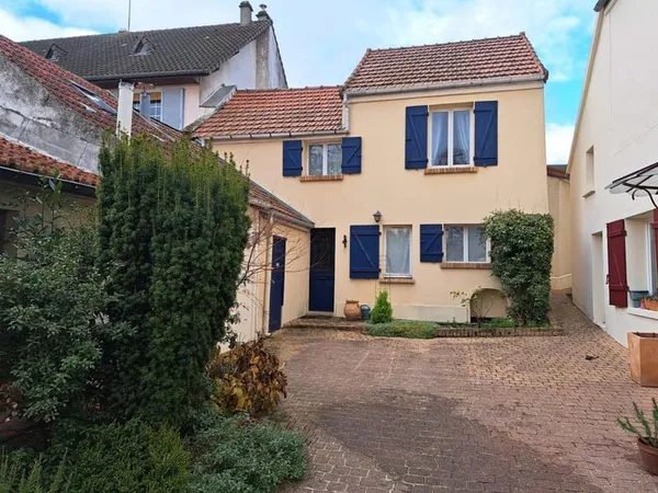 Vends maison d'exception coeur village