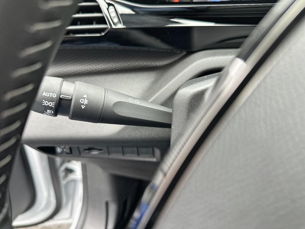 Peugeot 308 sw puretech 130ch s&s bvm6 active pack — photo 29