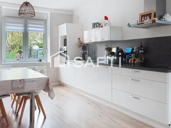 maison mitoyenne de 110m2 sur terrain clos de 320m2