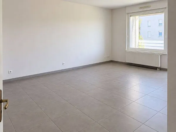 Appartement 4 pièces 77 m²