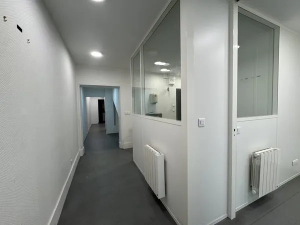 PATTE D'OIE BUREAUX 54M2