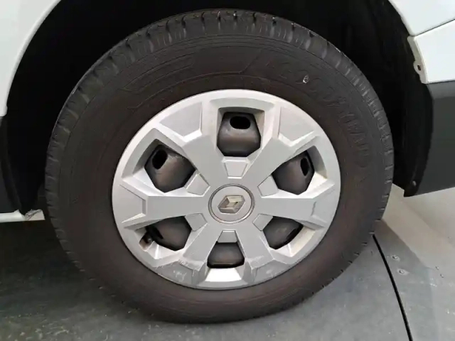 Renault Trafic l2 dci 150 energy s&amp;s — photo 17