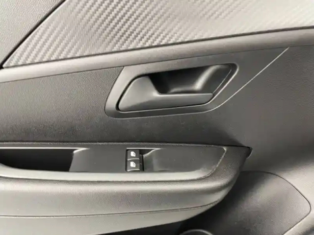 Peugeot 208 puretech 75 s&amp;s bvm5 — photo 27