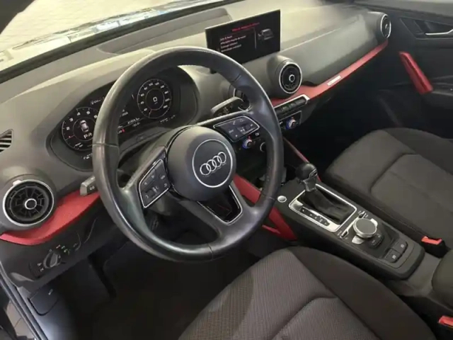 Audi Q2 30 tfsi sport — photo 14