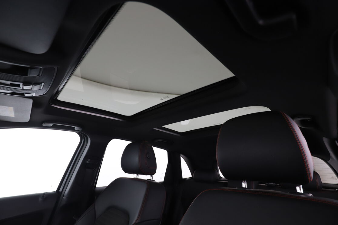 Mercedes-Benz Classe B 180 Fascination 7G-DCT — photo 10