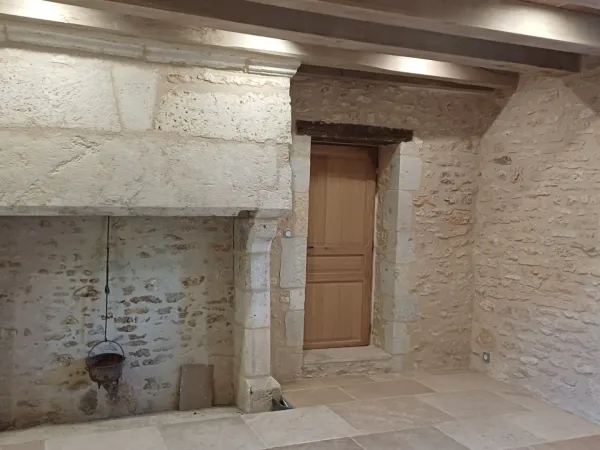 Propriete à vendre 7 pièces à 17 minutes de l'entrée de Périgueux.