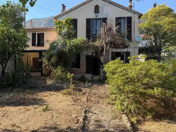 Maison 6 pièces 110 m²