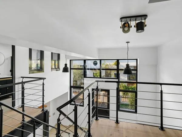 Maison 5 pièces 145 m²