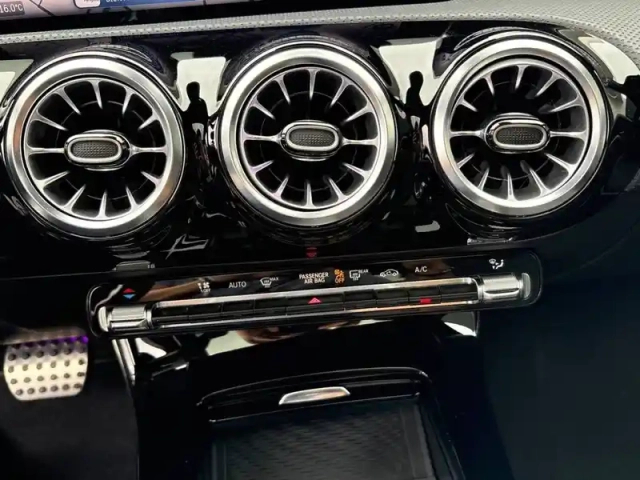Mercedes Classe A 180 — photo 22