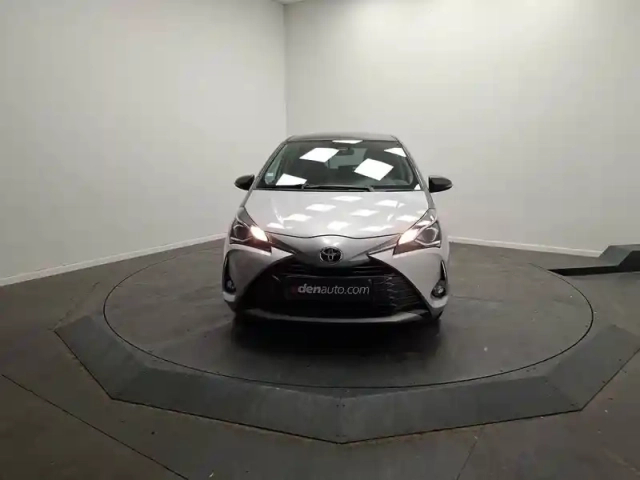 Toyota Yaris 110 vvt-i — photo 8
