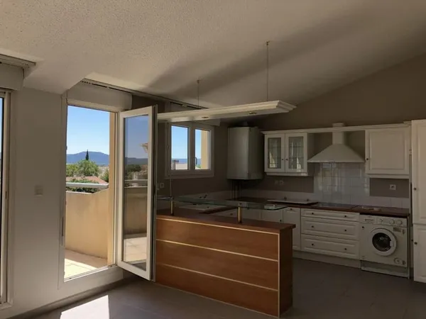 Appartement de 83m2 à louer sur Pertuis