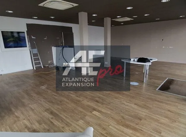 LOCAL COMMERCIAL 122 m² SAINT NAZAIRE