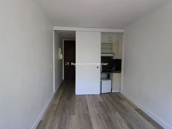 Studio 1 pièce 15 m²
