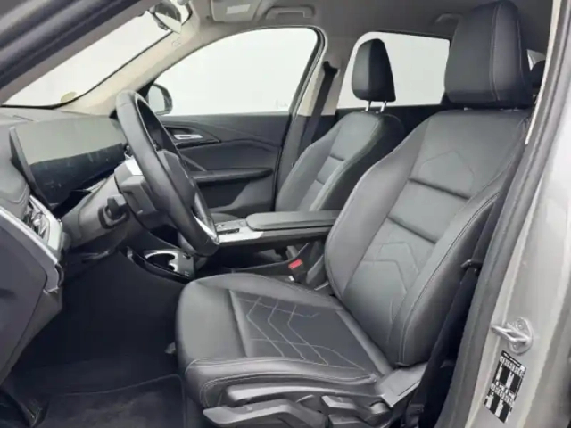 Bmw X1 sdrive18d 150ch xline — photo 4