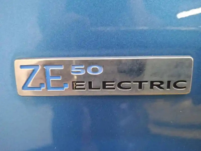 Renault Zoé zoe r110 — photo 15
