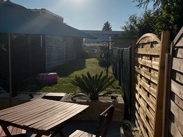 Maison rénovée, jardin et terrasse, près de l'Erdre