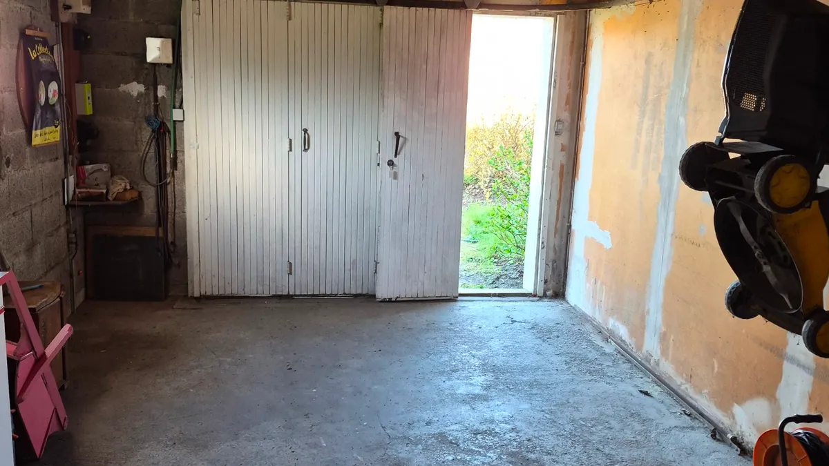 Photo 11