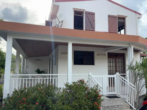 à louer - villa f4 meublée - le diamant